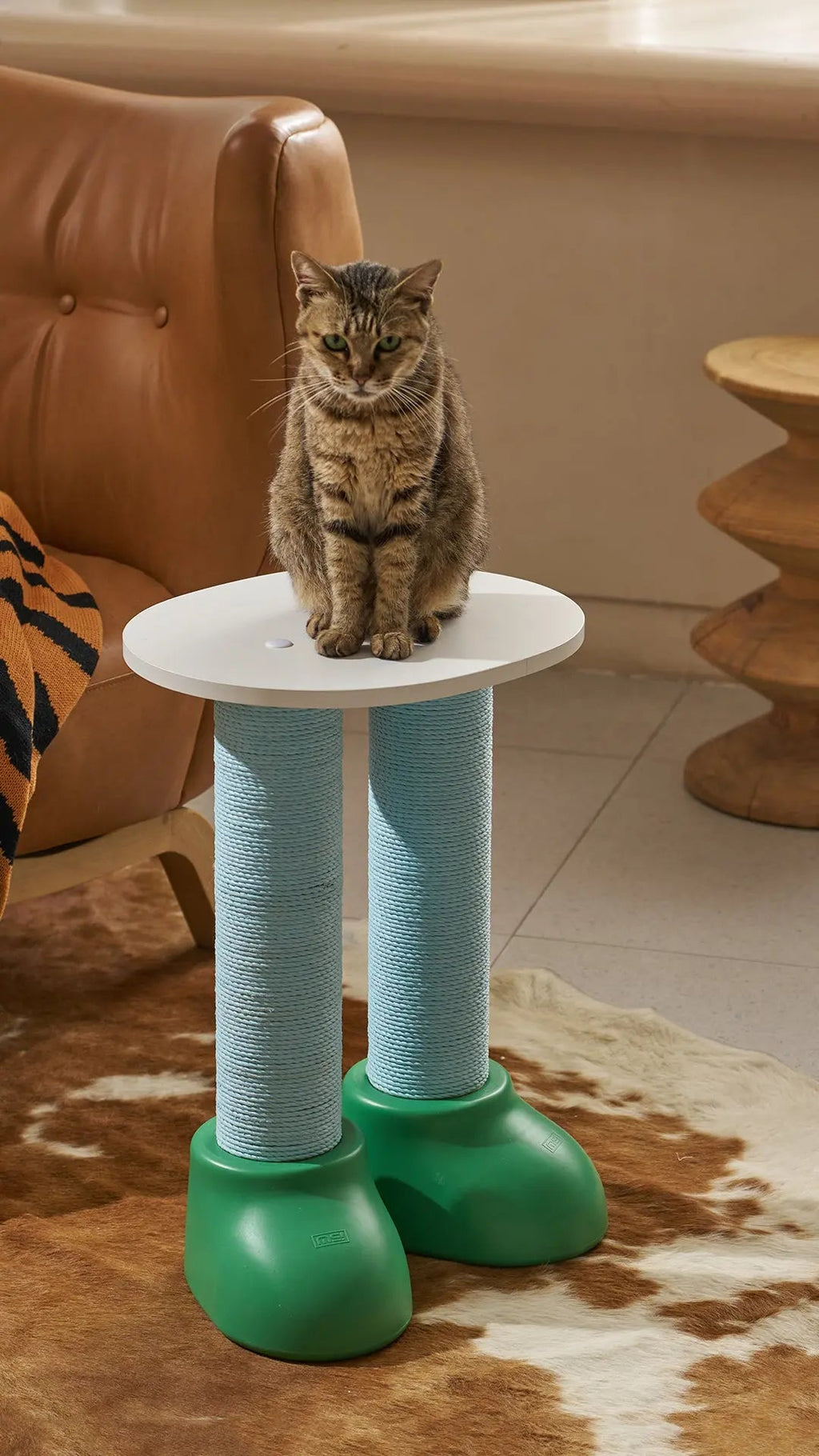 Bootsy Katten krabpaal met kattenmand