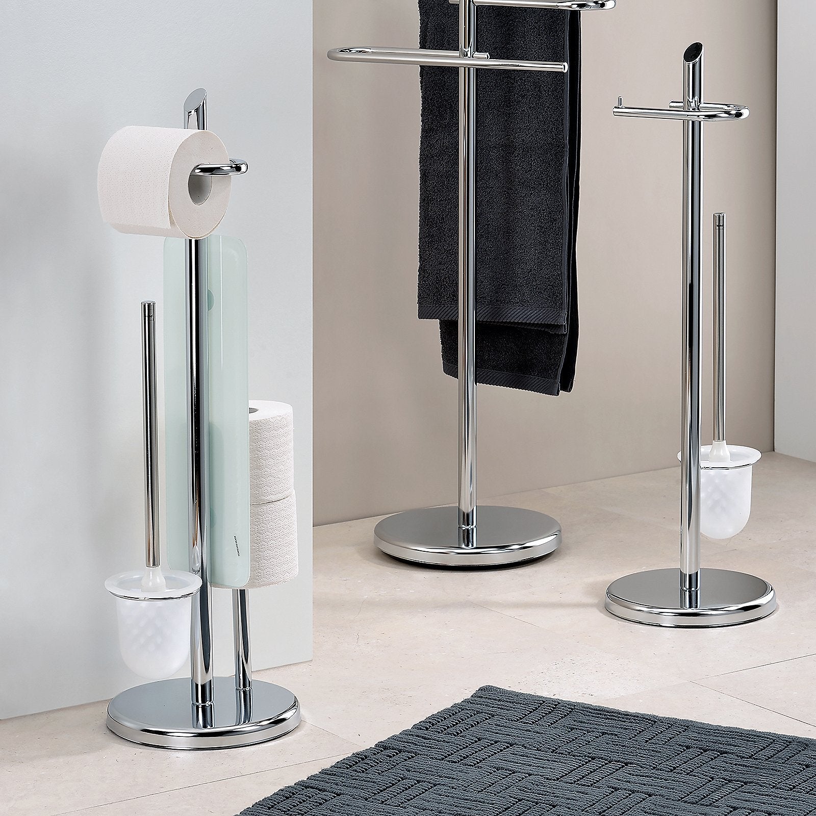 Toiletborstel en toiletrolhouder