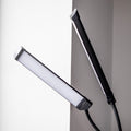 PE Cosmetics - Lampe Multimédia