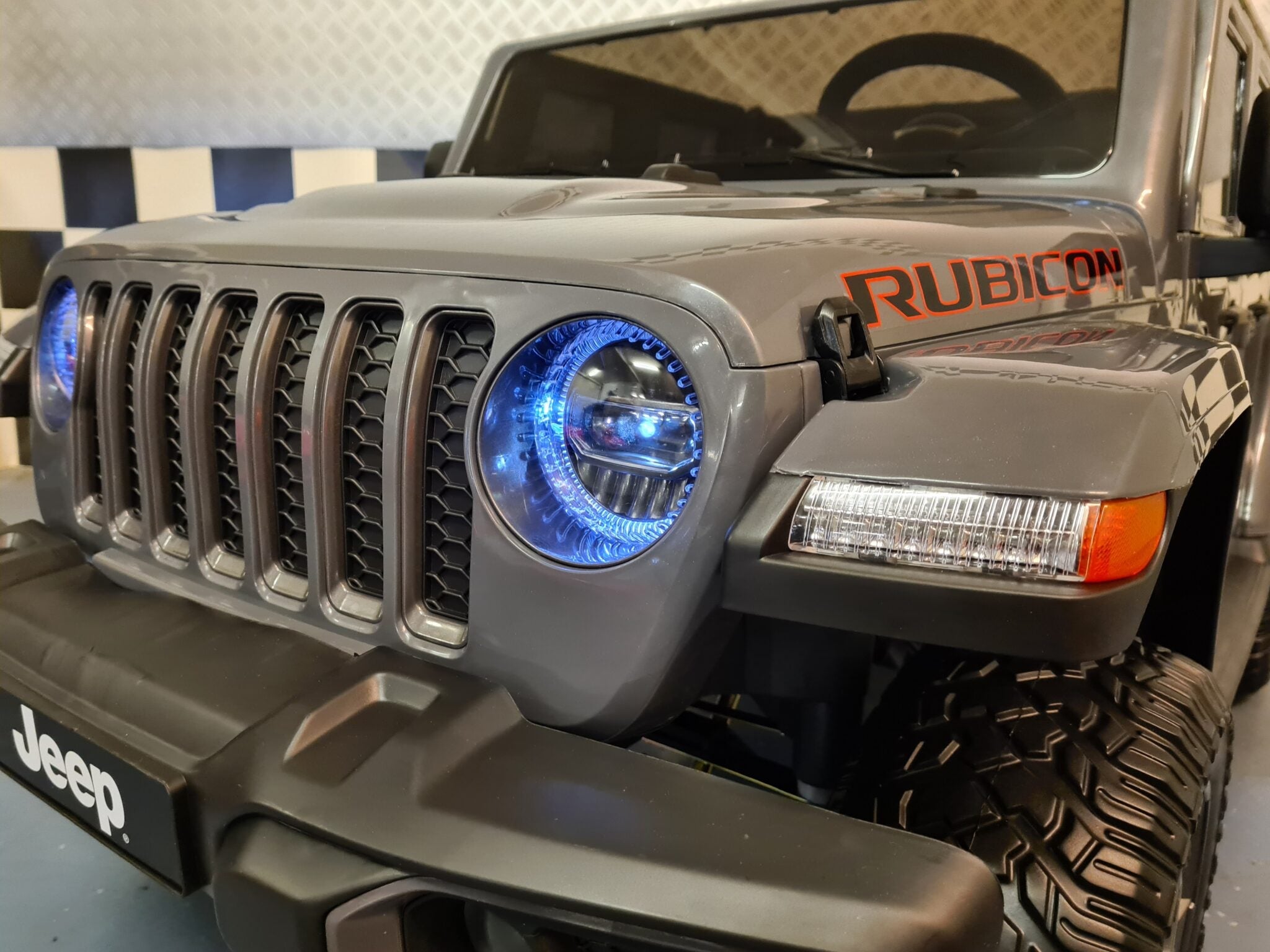 2-persoons kinderjeep Jeep Gladiator 12 volt met afstandsbediening
