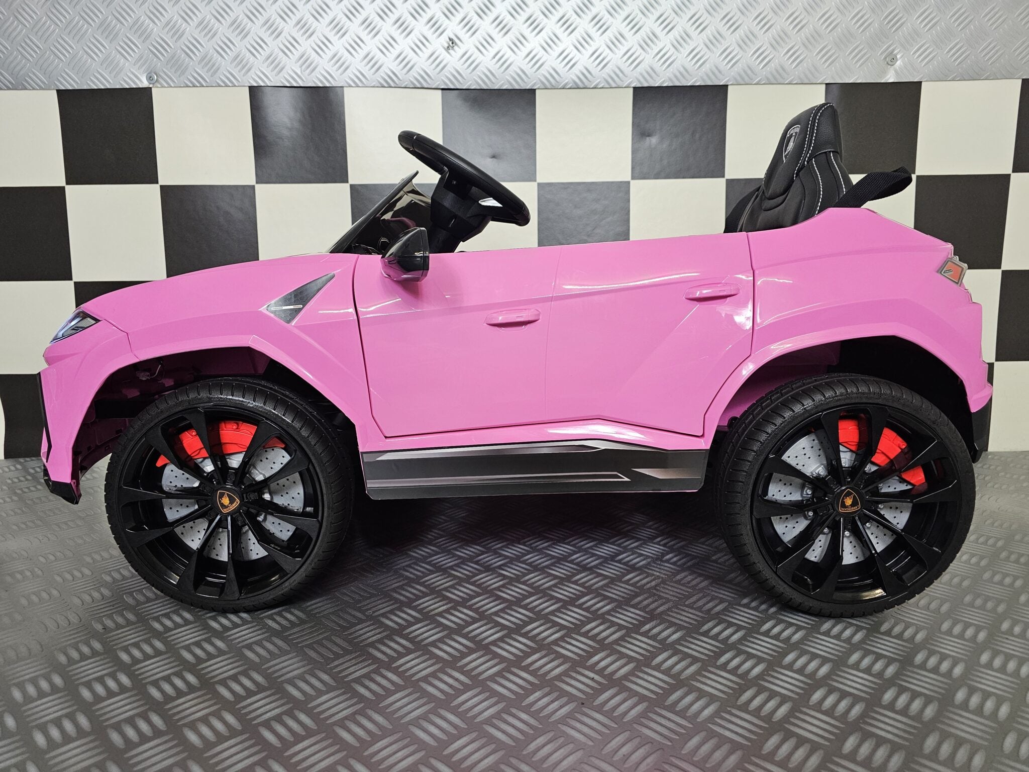 Elektrische kinderauto Lamborghini Urus roze 12 volt