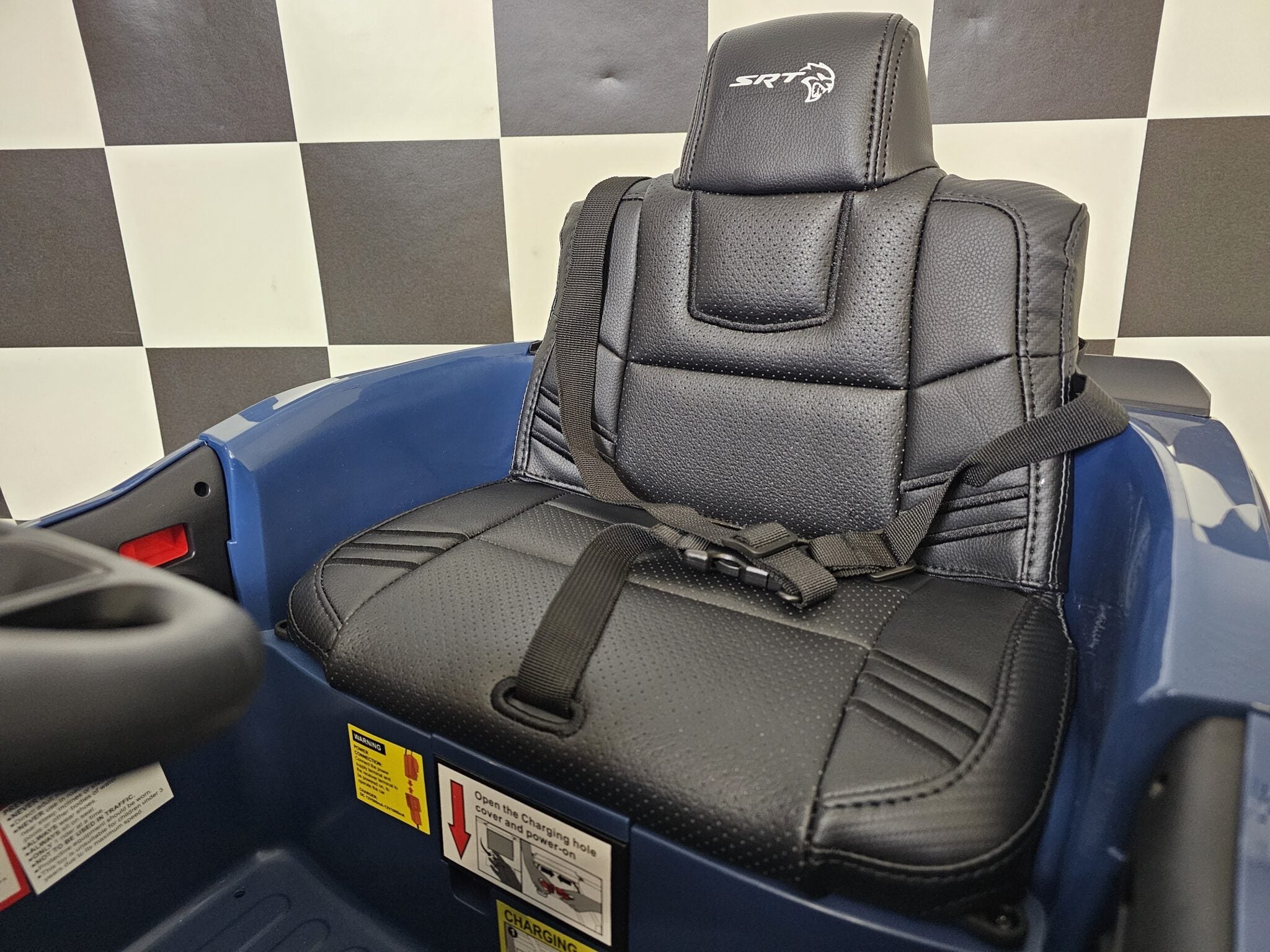 Kinderauto Dodge SRT 12 volt