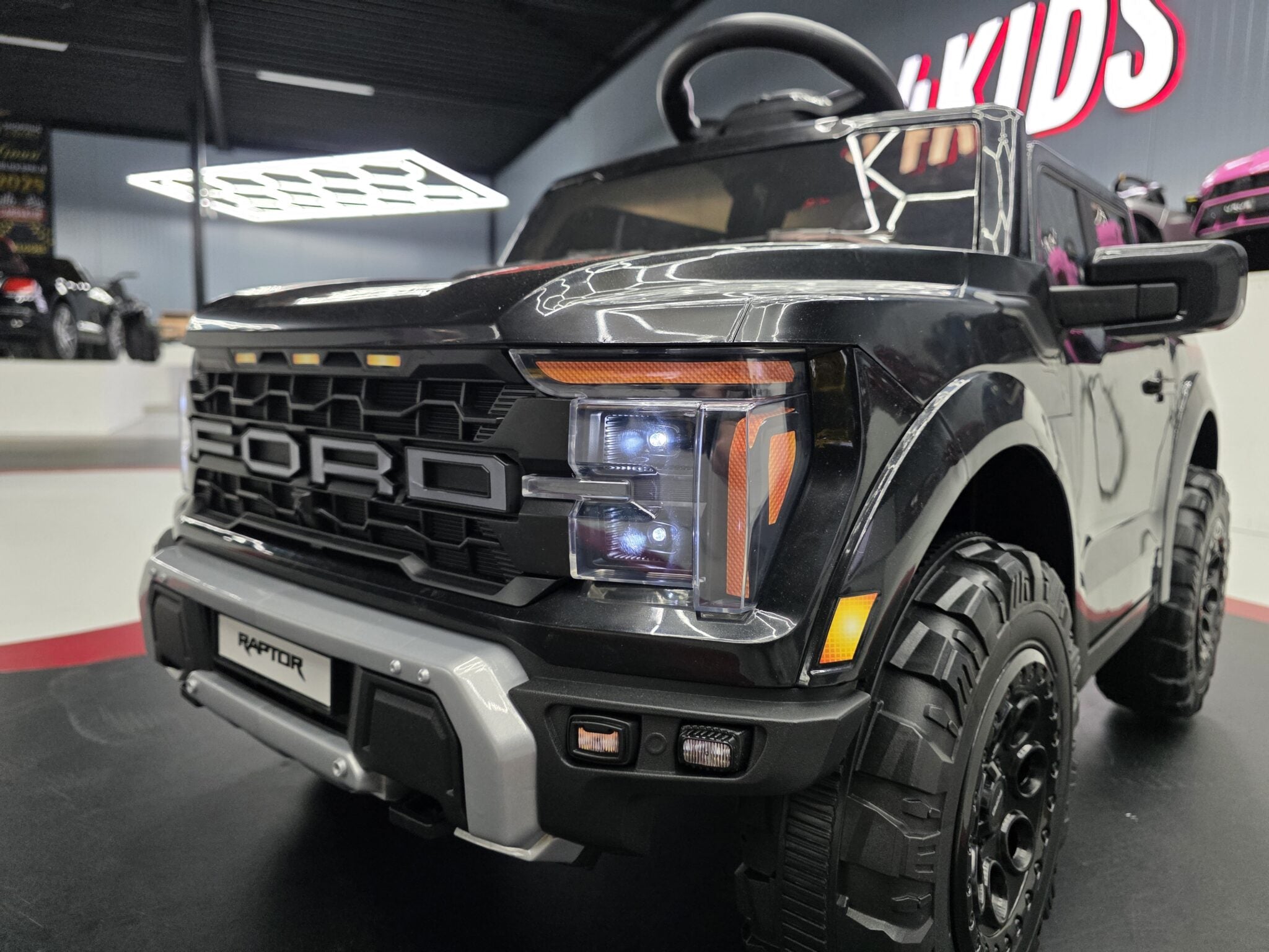Ford Raptor 1-zits 12 volt zwarte kinderauto