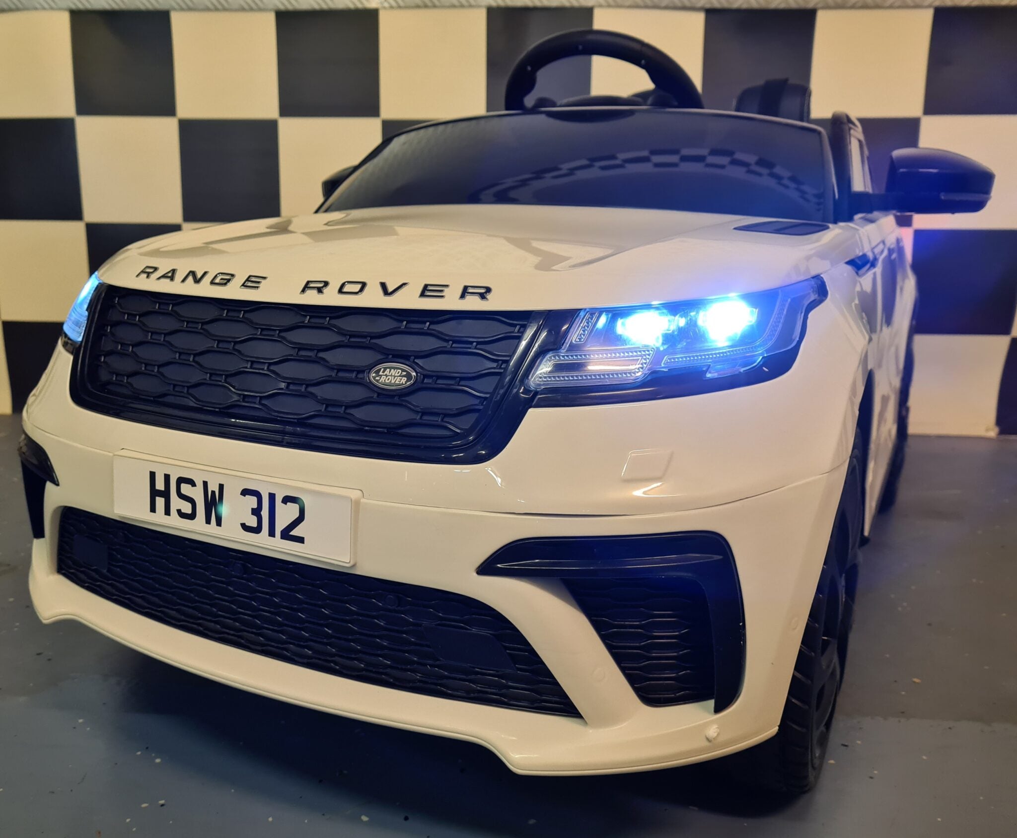 Kinderauto Range Rover Velar 12 Volt 2.4G RC wit