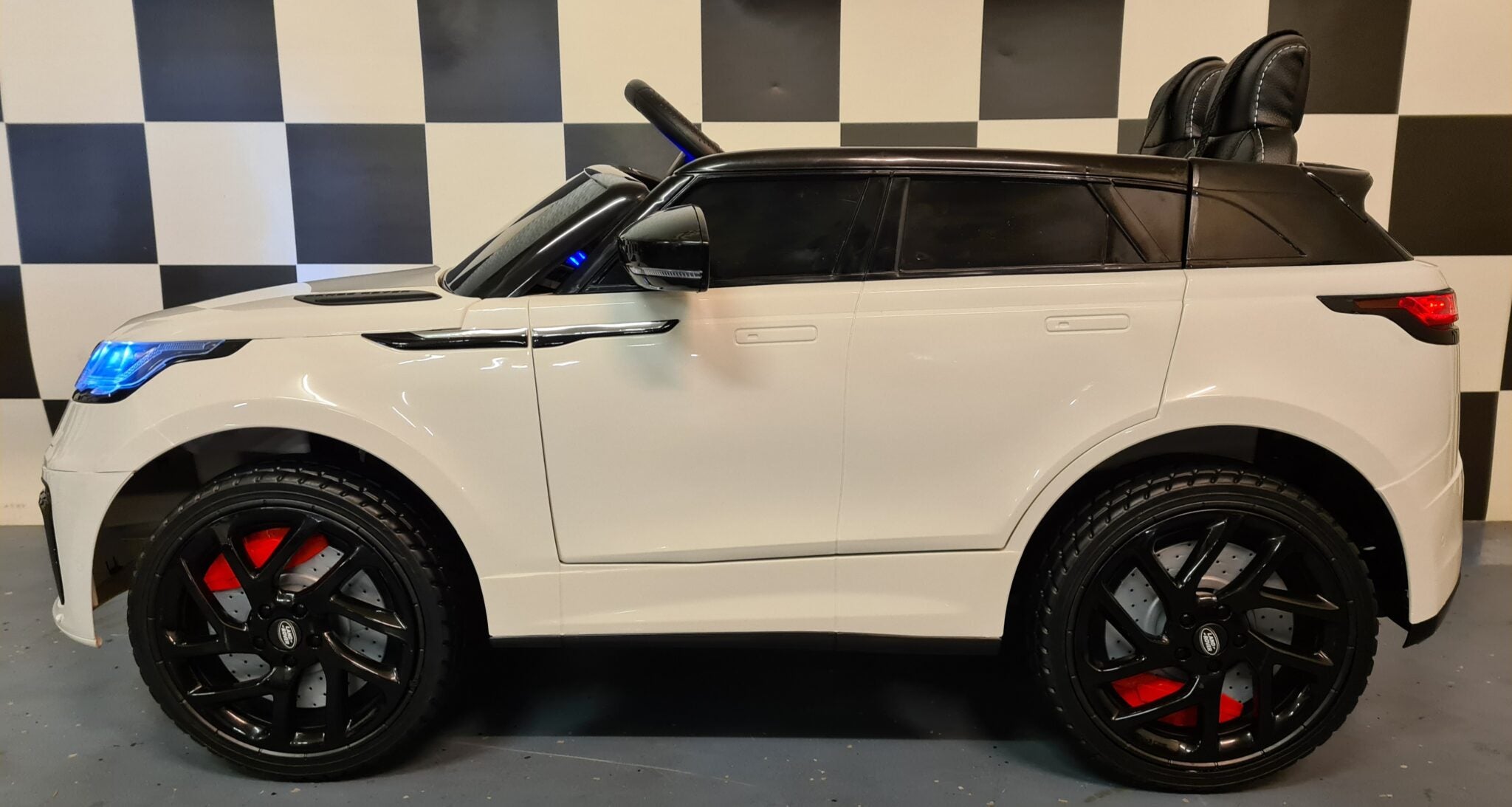 Kinderauto Range Rover Velar 12 Volt 2.4G RC wit