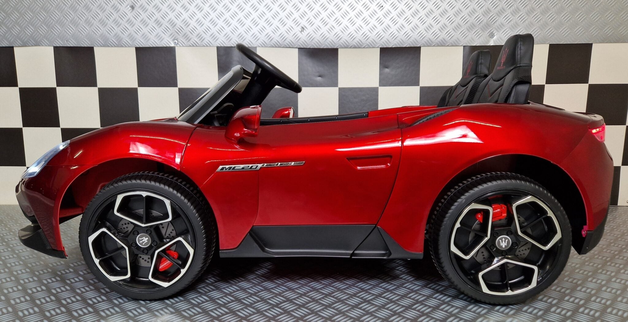 Elektrische kinderauto Maserati MC20 24 volt
