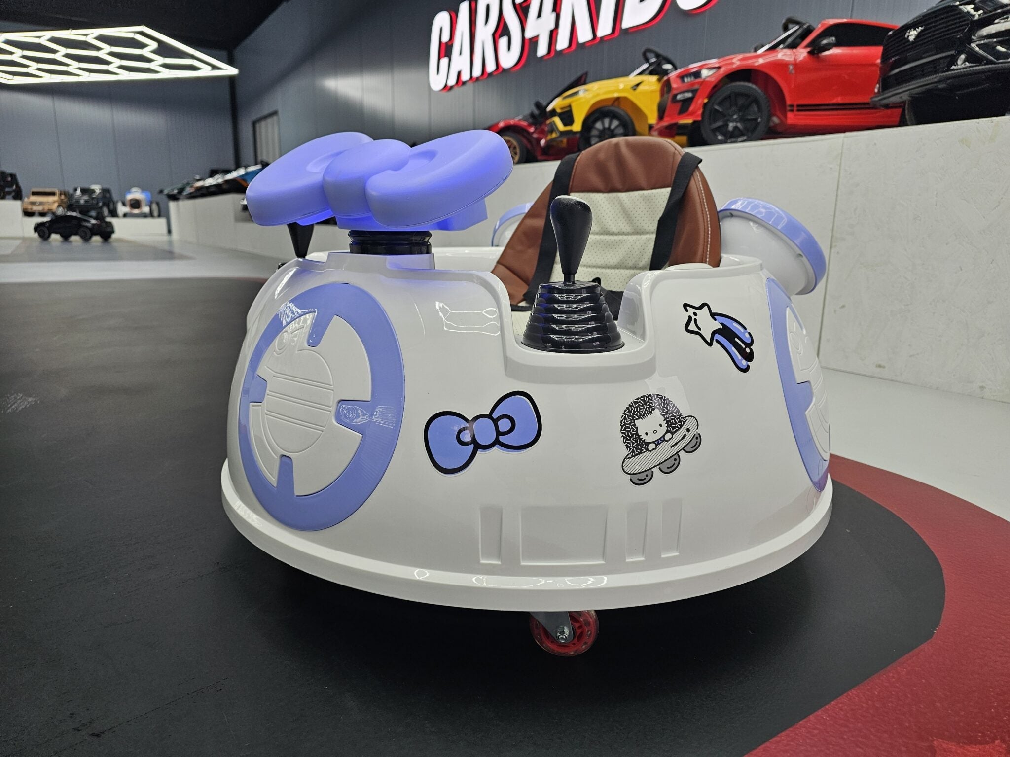 Hello Kitty Bumper Car 6V – White