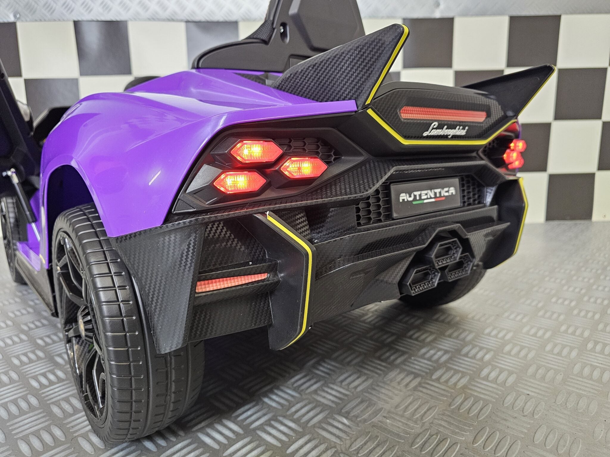 Kinderauto Lamborghini Auténtica paars 12 volt