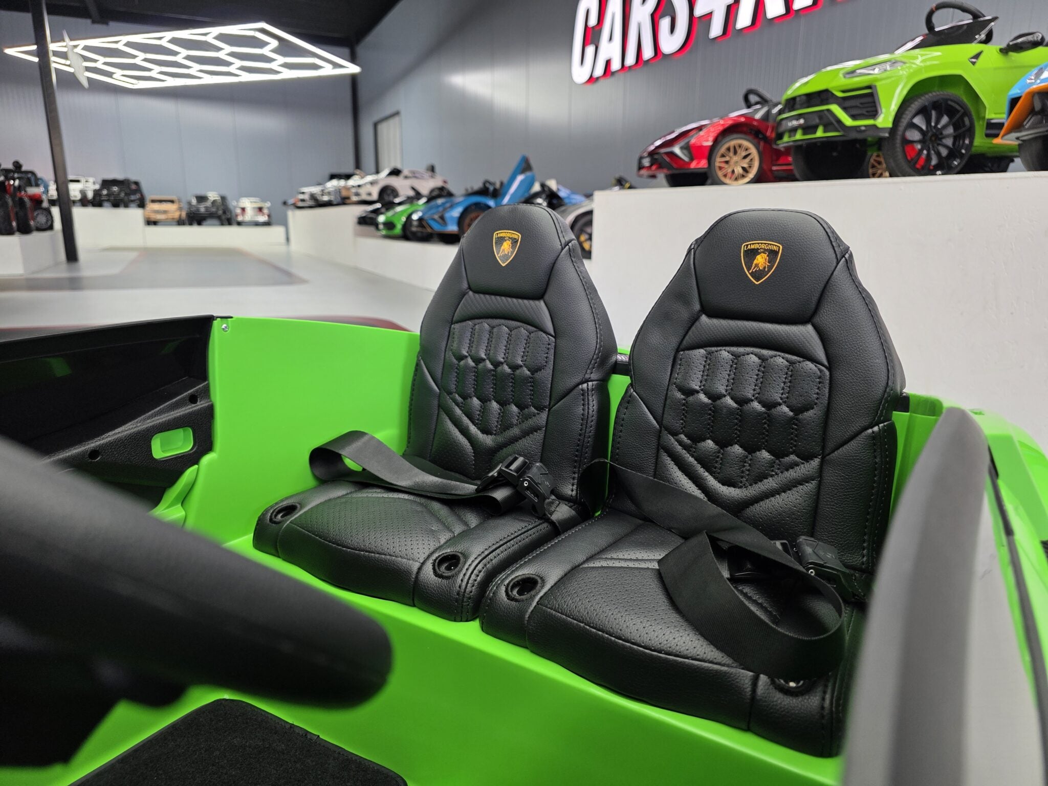 Kinderauto Lamborghini Revuelto 2 personen 24 volt