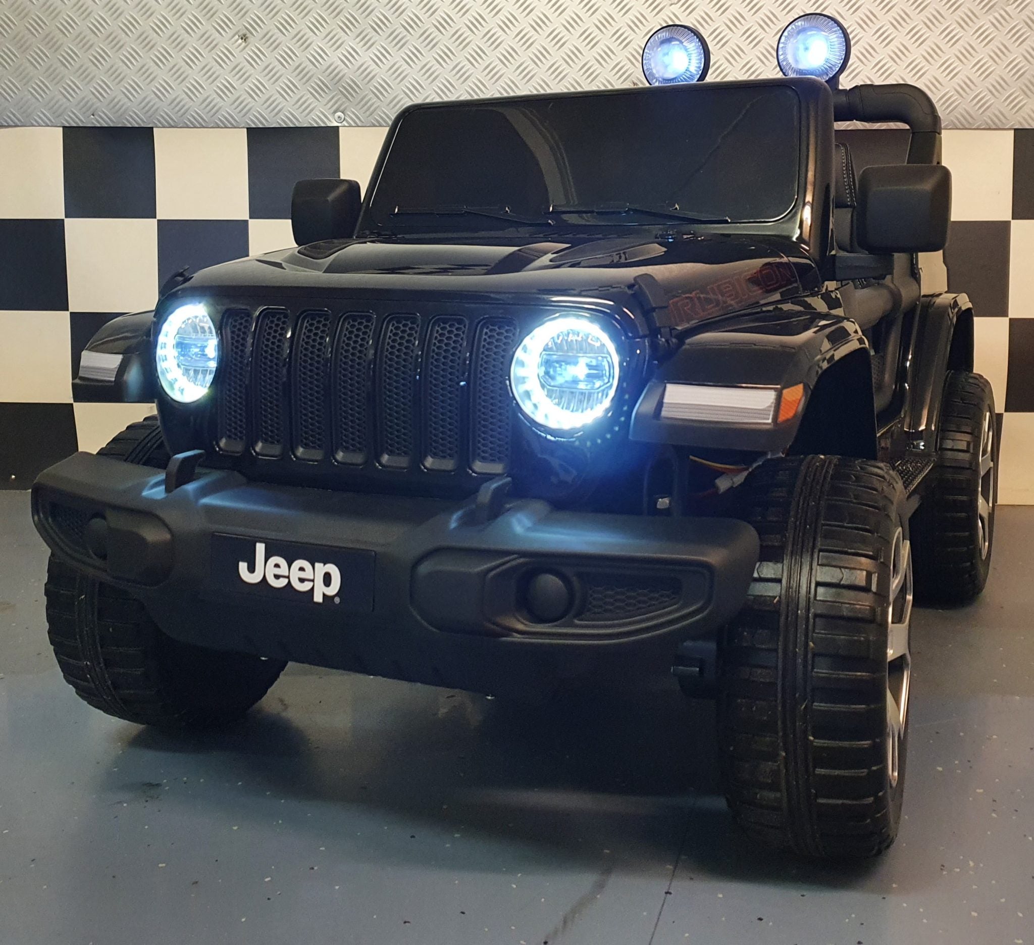 Jeep Wrangler elektrische kinderauto 12 volt 4-wielaandrijving afstandsbediening zwart