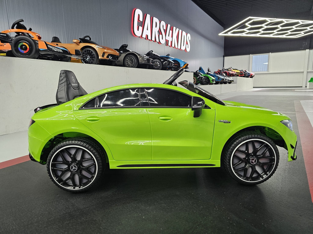 Kinderauto Mercedes CLA 45 groen