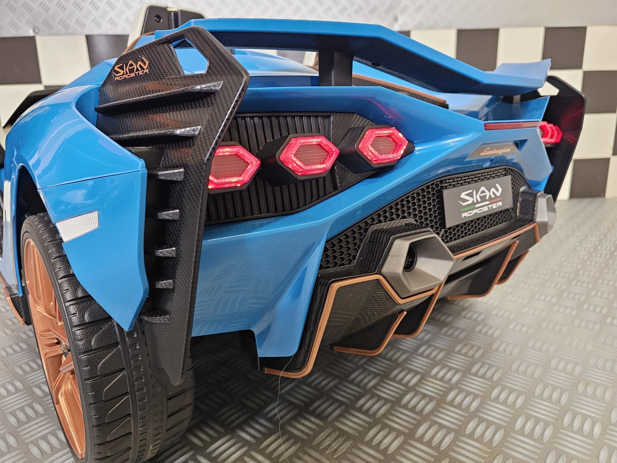Kinderauto Lamborghini Sian 2-persoons 24 volt