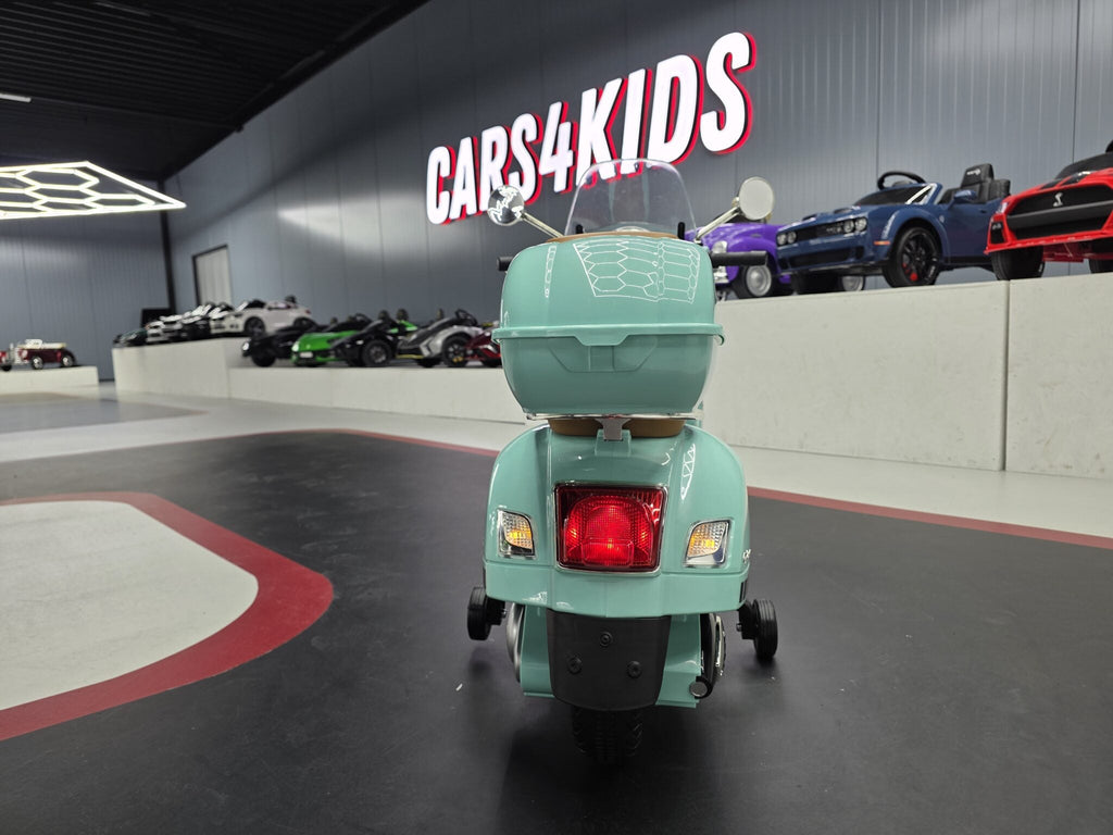 Vespa GTS kinderscooter 12 volt lichtgroen