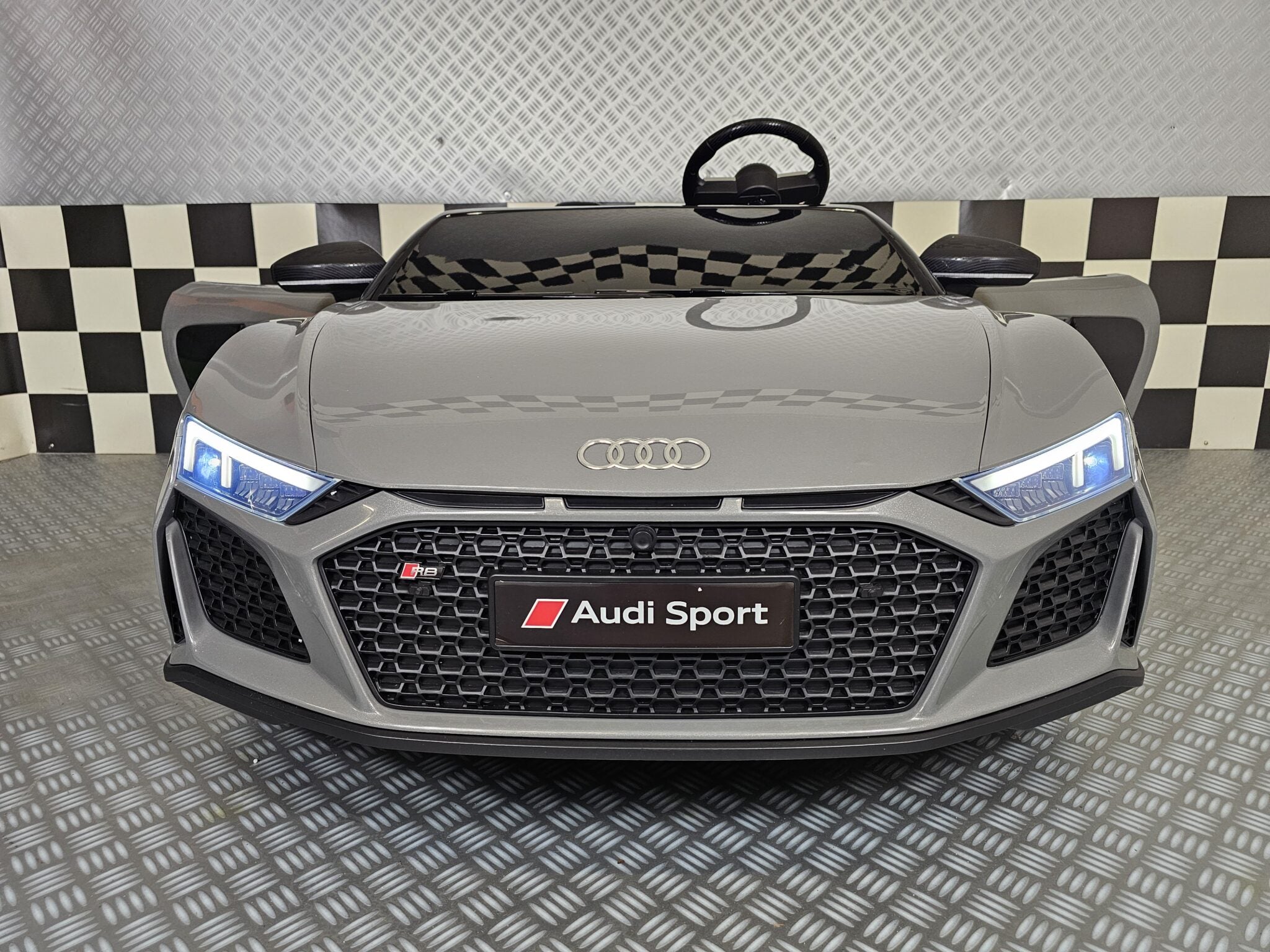 Kinderauto Audi R8 XXL 2-persoons 24 volt