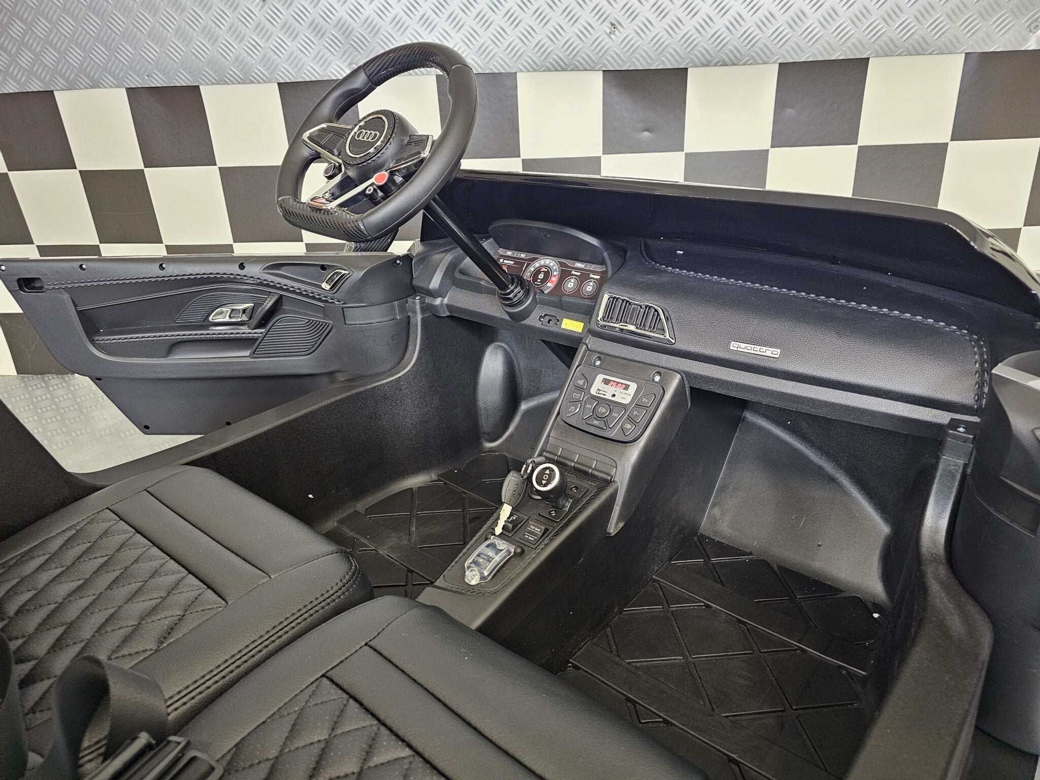 Kinderauto Audi R8 XXL 2-persoons 24 volt