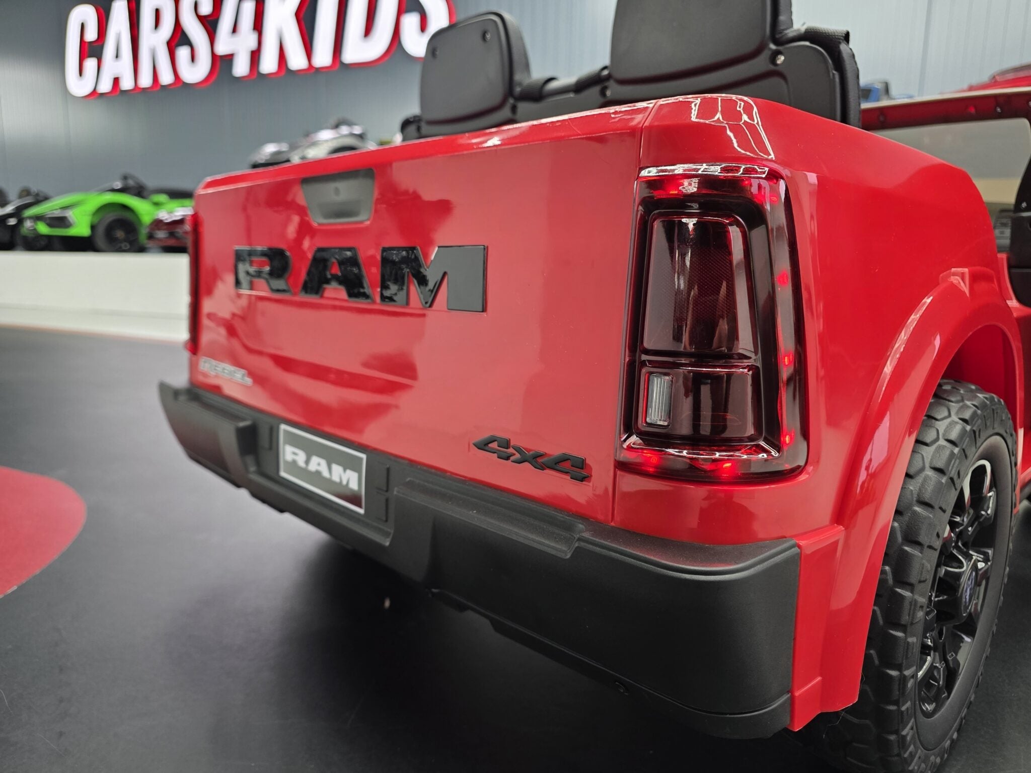 Dodge RAM 12-volt elektrische kinderauto