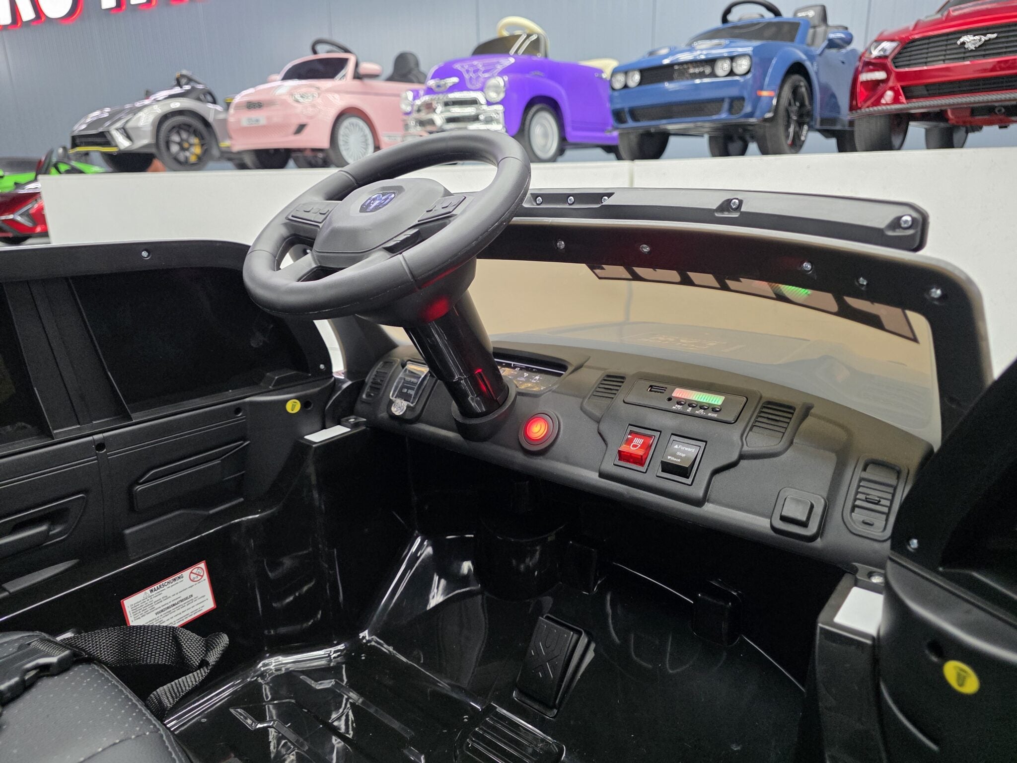 Dodge RAM politieauto 12 volt