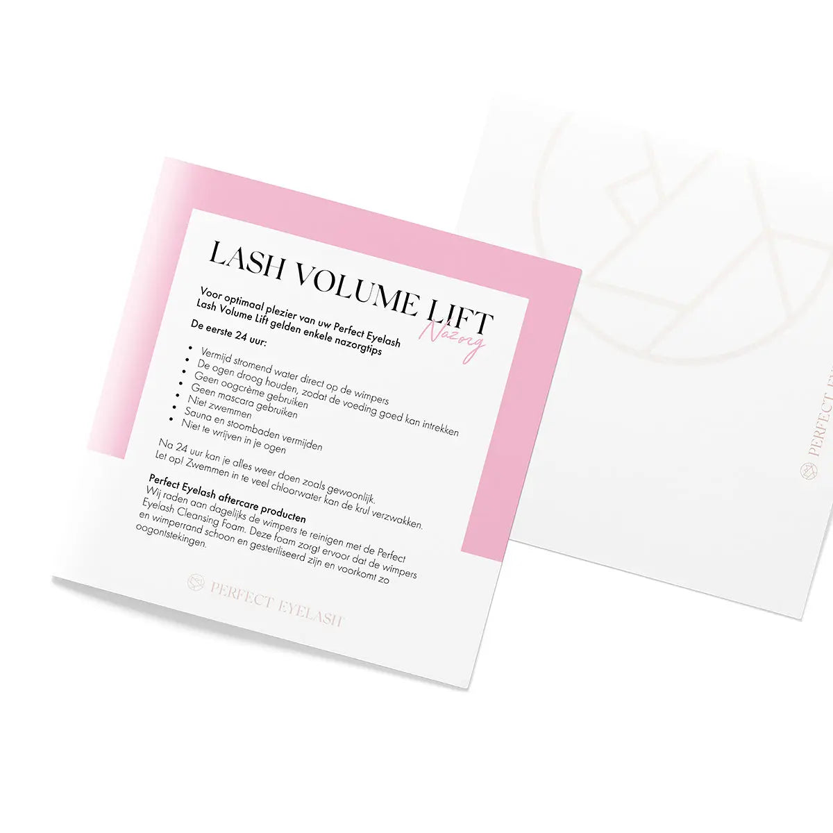 Notes d'entretien rehaussement de cils volume